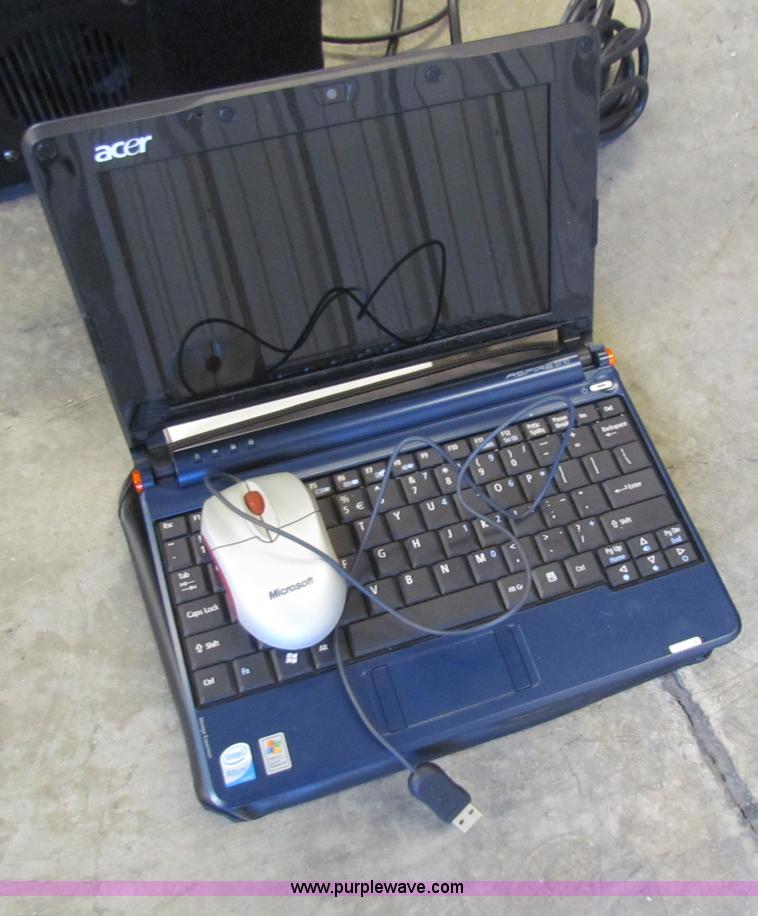 image for item E8316 Assorted electronics