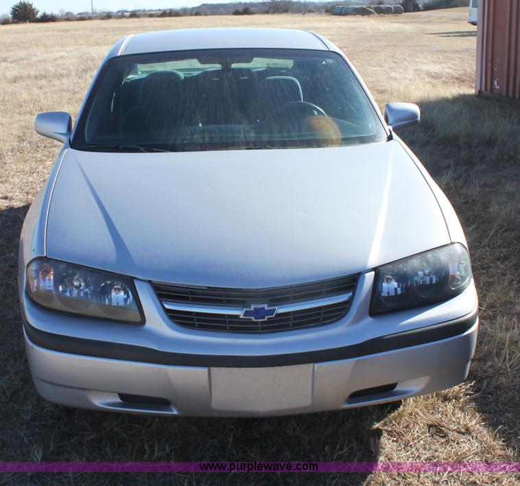 image for item E8359 2004 Chevrolet Impala
