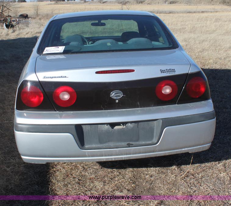 image for item E8359 2004 Chevrolet Impala