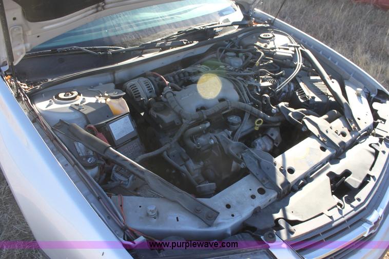 image for item E8359 2004 Chevrolet Impala