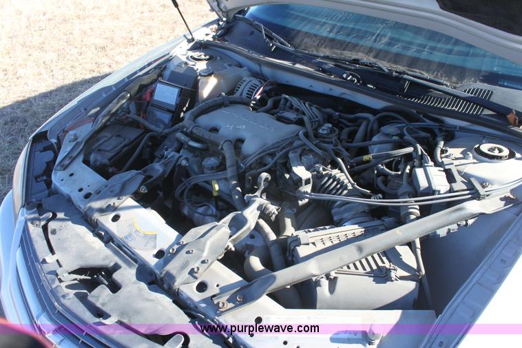image for item E8359 2004 Chevrolet Impala