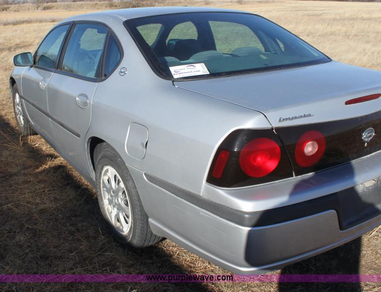 image for item E8359 2004 Chevrolet Impala