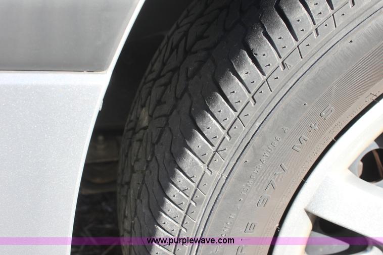 image for item E8359 2004 Chevrolet Impala