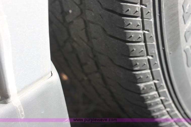 image for item E8359 2004 Chevrolet Impala