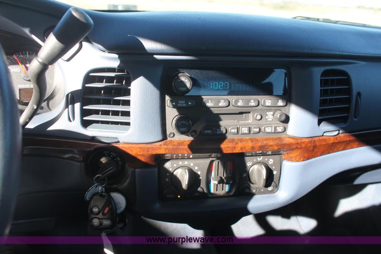 image for item E8360 2004 Chevrolet Impala