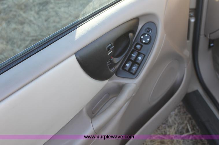 image for item E8362 2005 Chevrolet Classic