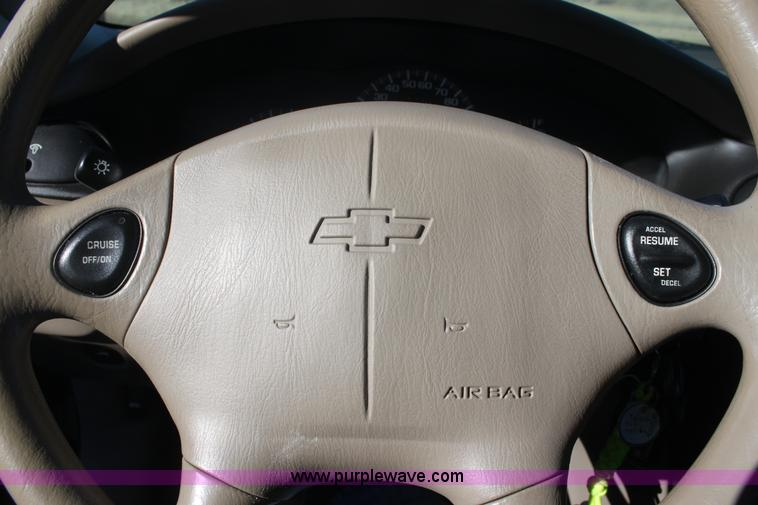 image for item E8362 2005 Chevrolet Classic