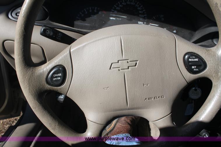 image for item E8363 2005 Chevrolet Classic