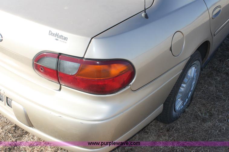 image for item E8363 2005 Chevrolet Classic