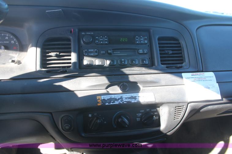 image for item E8365 2006 Ford Crown Victoria Police Interceptor