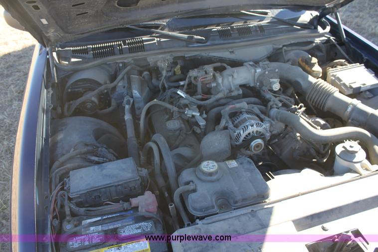 image for item E8365 2006 Ford Crown Victoria Police Interceptor