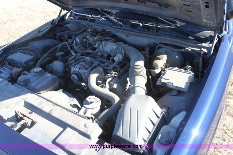 image for item E8365 2006 Ford Crown Victoria Police Interceptor