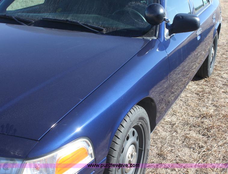 image for item E8365 2006 Ford Crown Victoria Police Interceptor