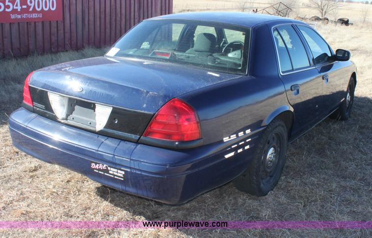 image for item E8366 2007 Ford Crown Victoria Police Interceptor