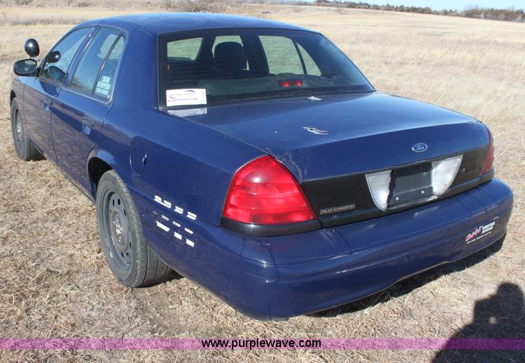 image for item E8366 2007 Ford Crown Victoria Police Interceptor