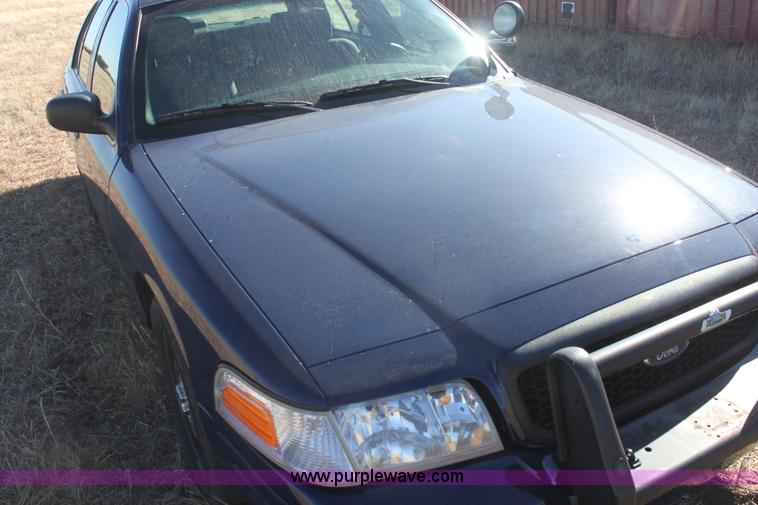 image for item E8366 2007 Ford Crown Victoria Police Interceptor