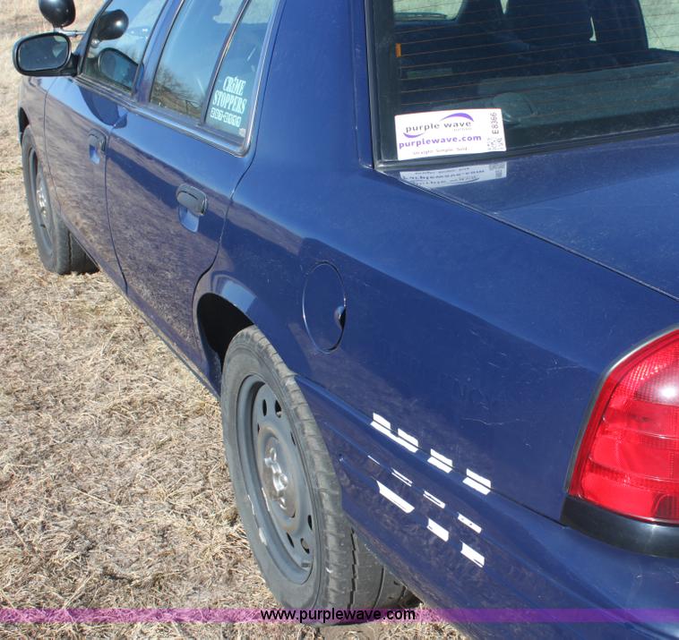 image for item E8366 2007 Ford Crown Victoria Police Interceptor