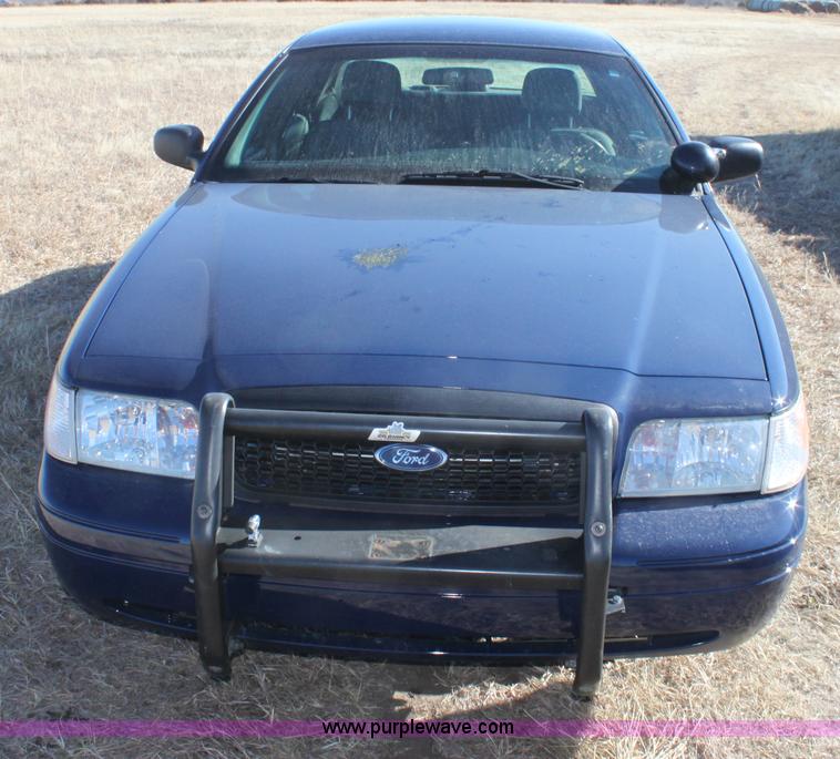 image for item E8367 2008 Ford Crown Victoria Police Interceptor