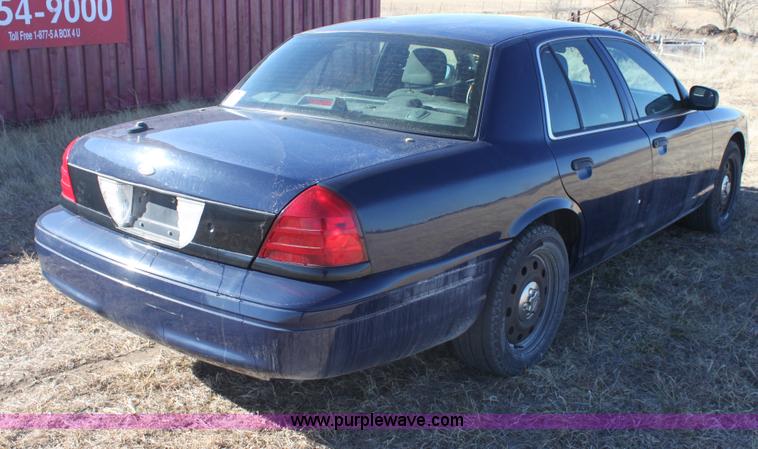 image for item E8367 2008 Ford Crown Victoria Police Interceptor