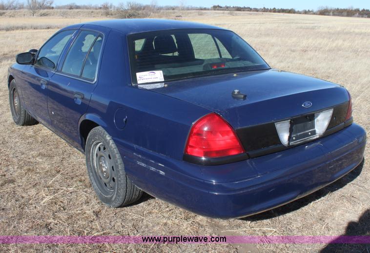 image for item E8367 2008 Ford Crown Victoria Police Interceptor