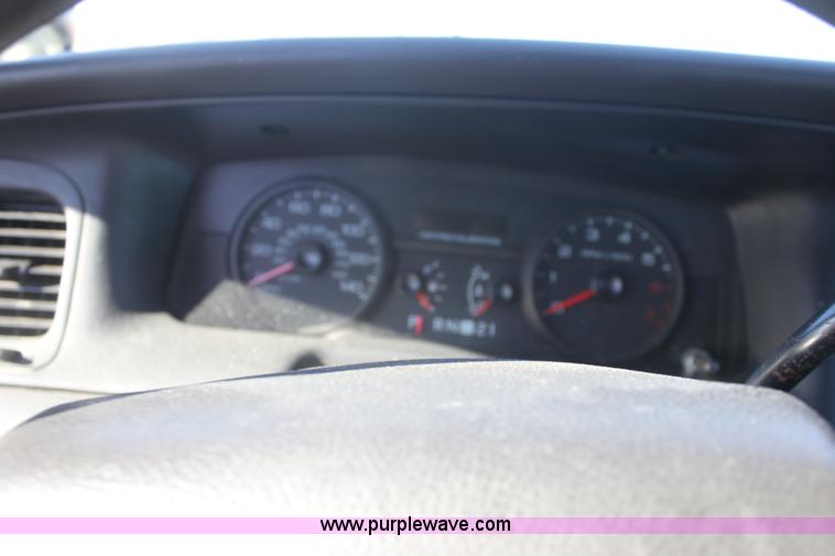 image for item E8367 2008 Ford Crown Victoria Police Interceptor