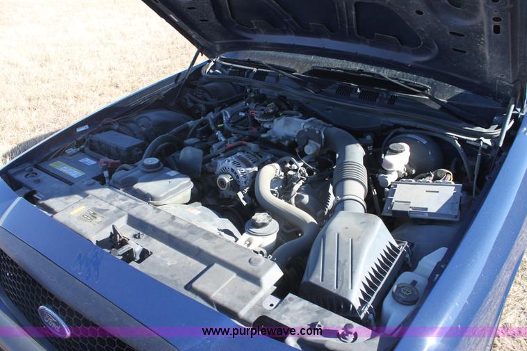 image for item E8367 2008 Ford Crown Victoria Police Interceptor