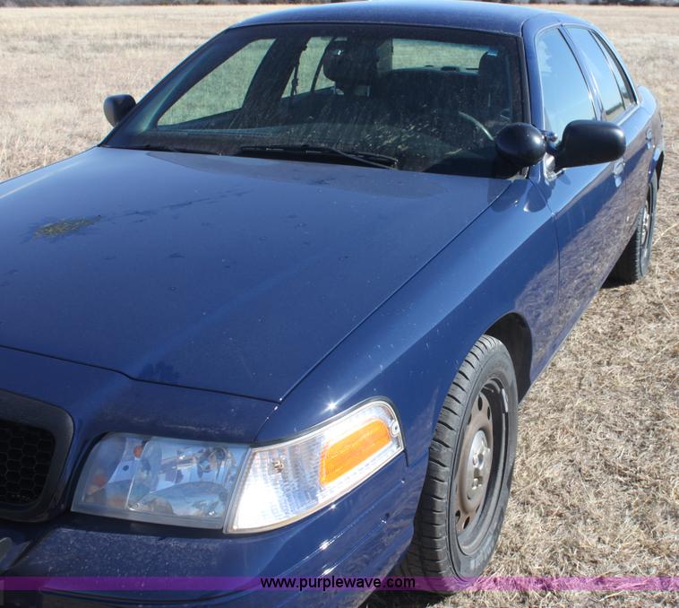 image for item E8367 2008 Ford Crown Victoria Police Interceptor