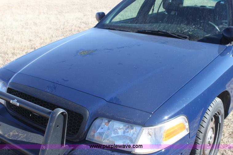 image for item E8367 2008 Ford Crown Victoria Police Interceptor