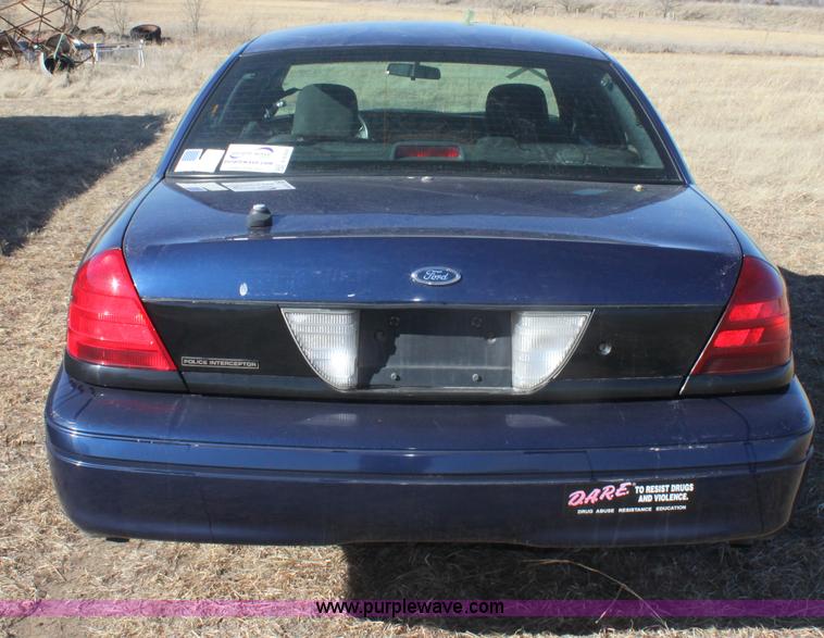 image for item E8368 2006 Ford Crown Victoria Police Interceptor