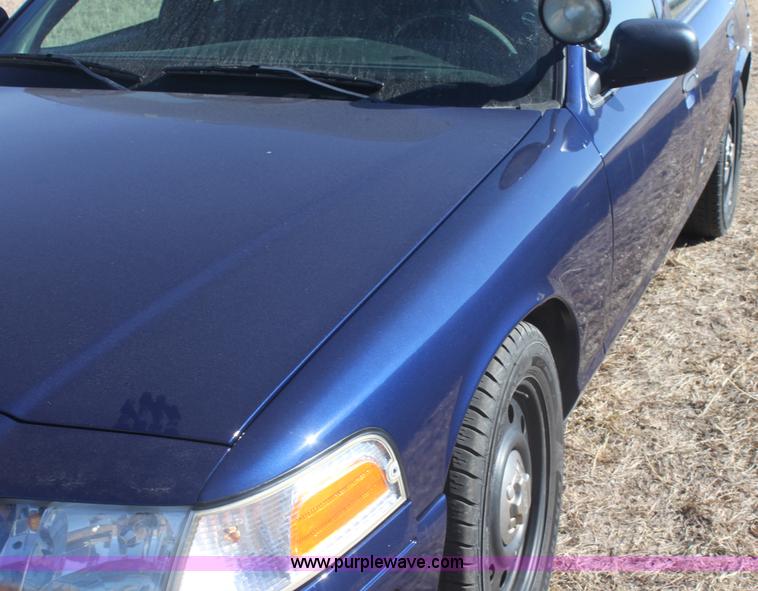 image for item E8368 2006 Ford Crown Victoria Police Interceptor
