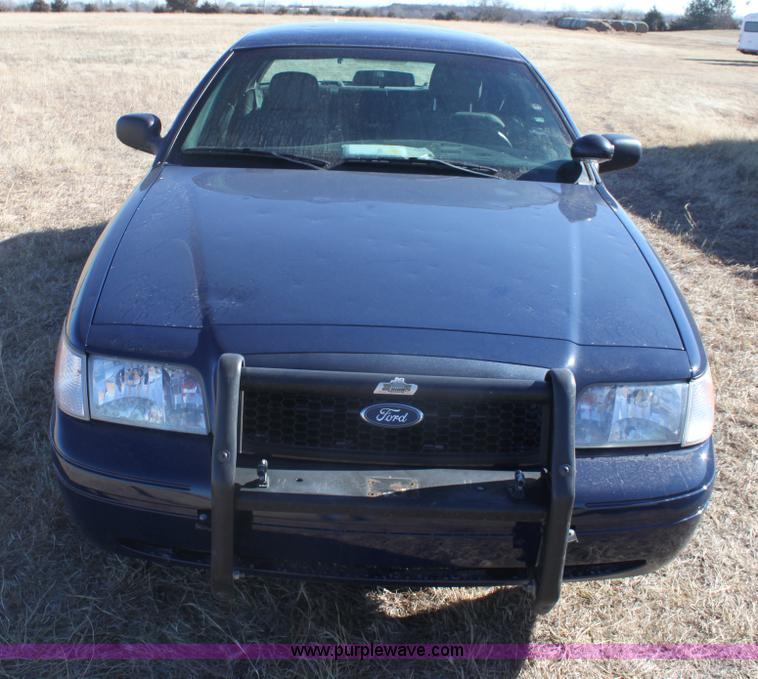 image for item E8371 2008 Ford Crown Victoria Police Interceptor
