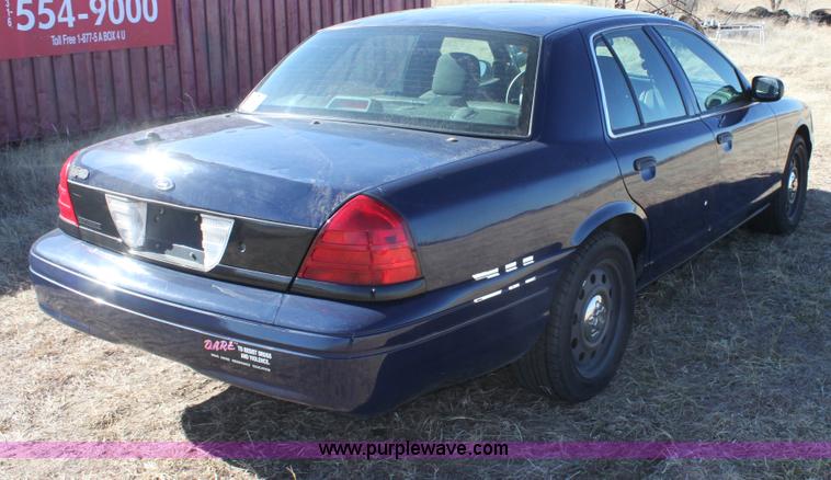 image for item E8372 2008 Ford Crown Victoria Police Interceptor