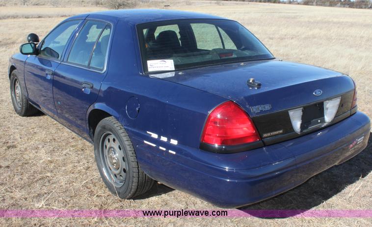 image for item E8372 2008 Ford Crown Victoria Police Interceptor