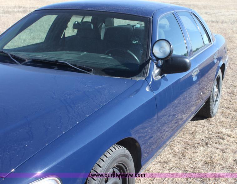 image for item E8373 2007 Ford Crown Victoria Police Interceptor