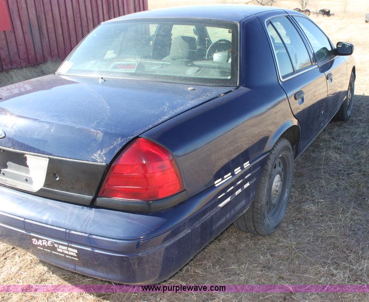 image for item E8373 2007 Ford Crown Victoria Police Interceptor