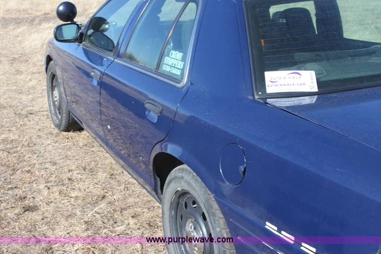 image for item E8373 2007 Ford Crown Victoria Police Interceptor