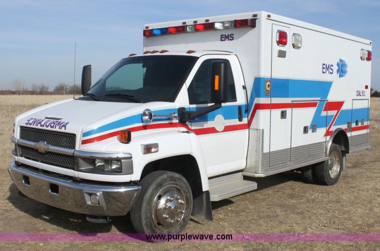 image for item E8377 2008 Chevrolet ambulance