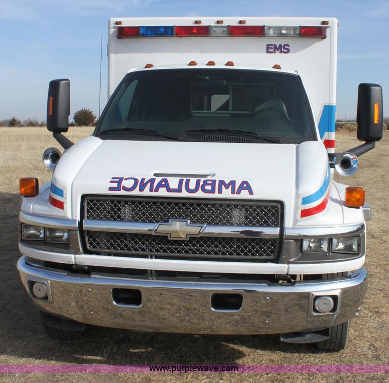 image for item E8377 2008 Chevrolet ambulance