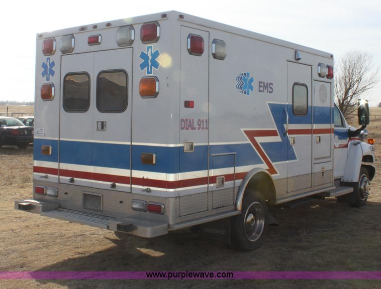 image for item E8377 2008 Chevrolet ambulance