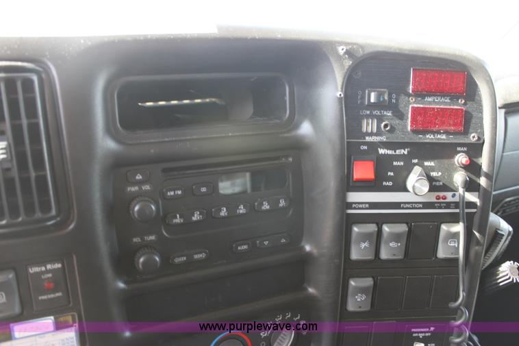 image for item E8377 2008 Chevrolet ambulance