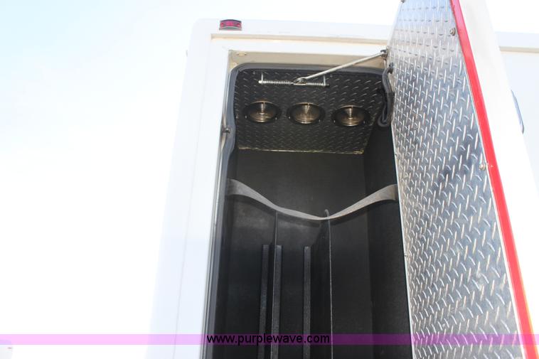 image for item E8377 2008 Chevrolet ambulance