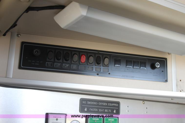 image for item E8377 2008 Chevrolet ambulance