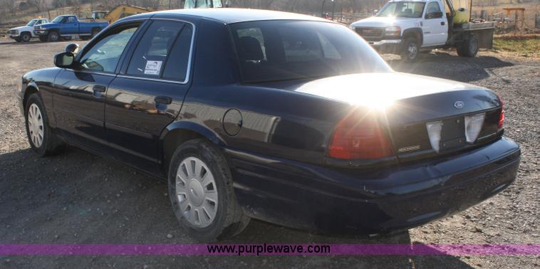 image for item F2894 2007 Ford Crown Victoria Police Interceptor