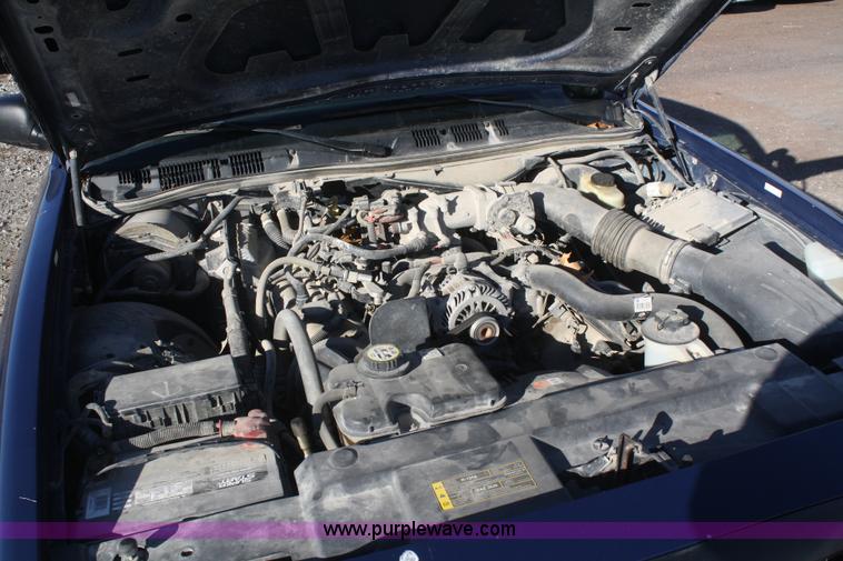 image for item F2894 2007 Ford Crown Victoria Police Interceptor