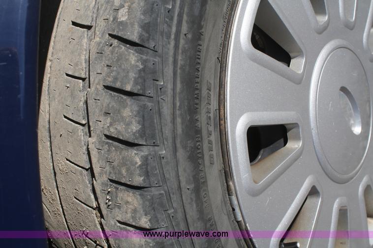 image for item F2894 2007 Ford Crown Victoria Police Interceptor