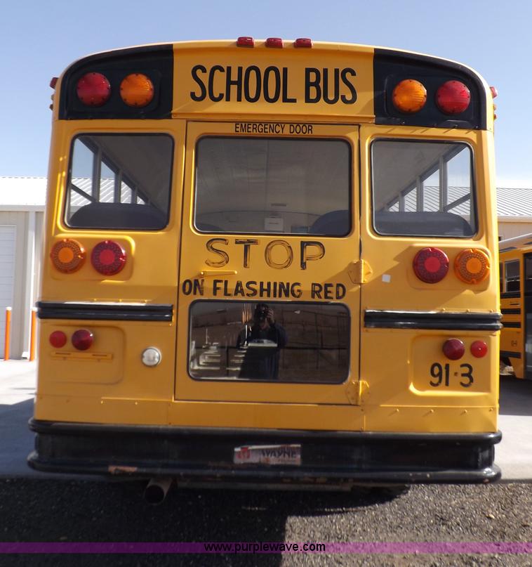 image for item F6372 1991 Chevrolet C60 school bus