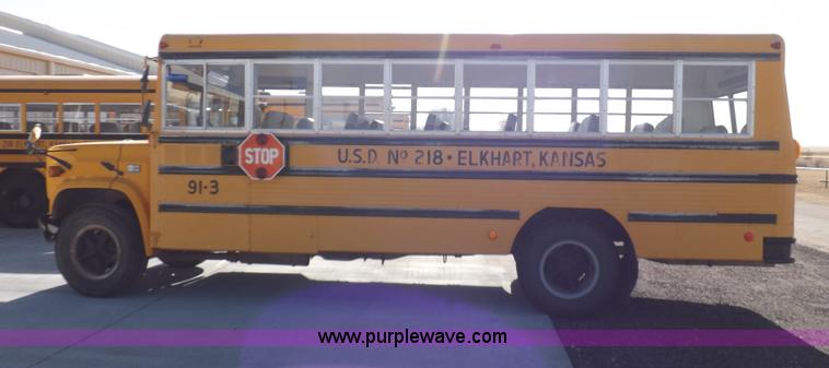 image for item F6372 1991 Chevrolet C60 school bus