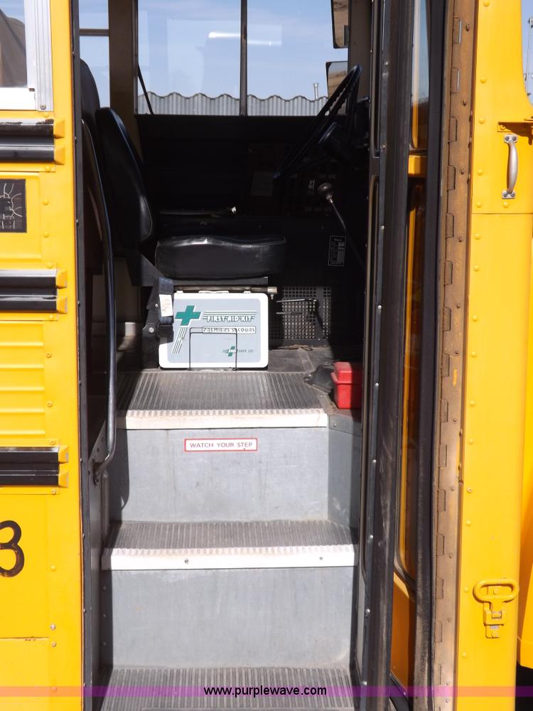 image for item F6372 1991 Chevrolet C60 school bus