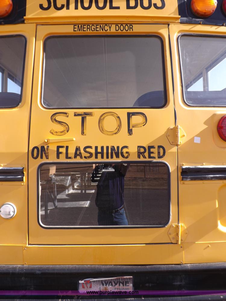 image for item F6372 1991 Chevrolet C60 school bus