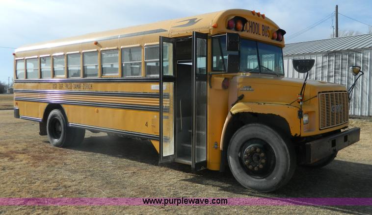 image for item G7603 1996 GMC Blue Bird school bus